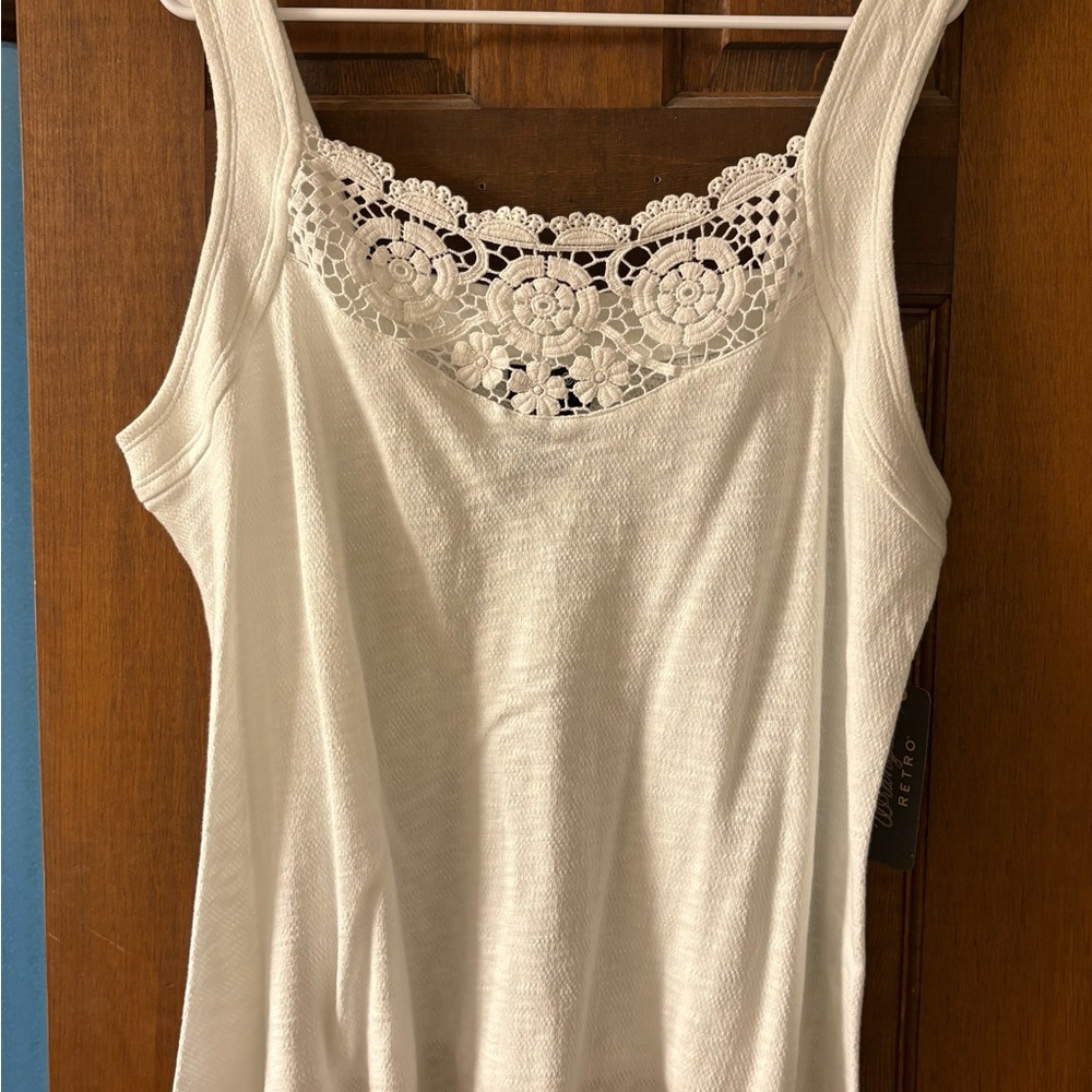 Wrangler Retro White Lace Trim Tank Top